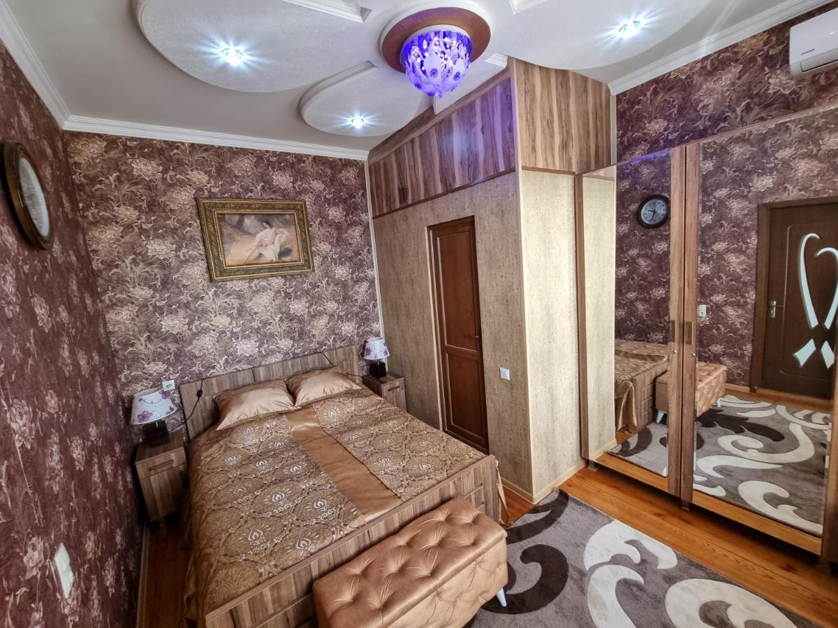 Hostel Sadu Koutaïssi Extérieur photo