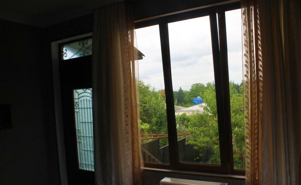 Hostel Sadu Koutaïssi Extérieur photo