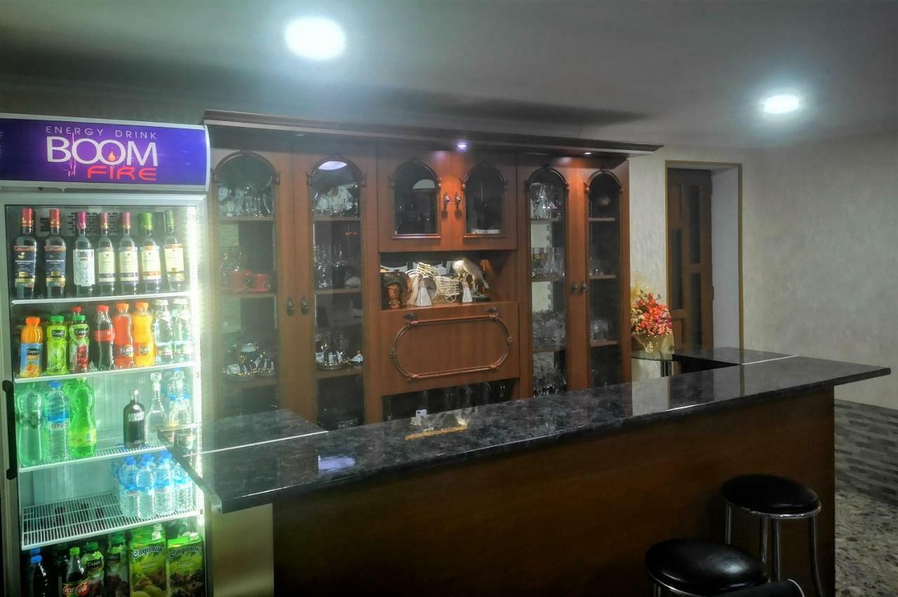Hostel Sadu Koutaïssi Extérieur photo